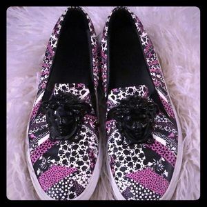VERY RARE!!! SUPER cute and trendy Versace loafers